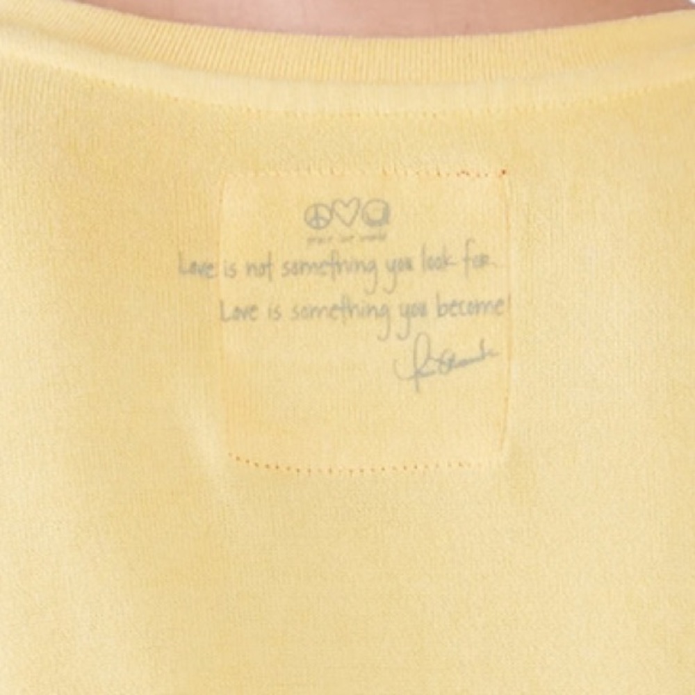 COLD SHOULDER “Cultivate Happiness ” SWEATSHIRT - Picture 3 of 5